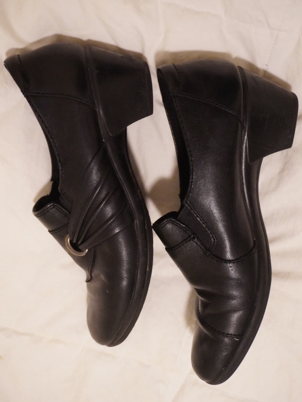 Earth Origins Black Slip-On Low Heel Loafers with Ring Detail
